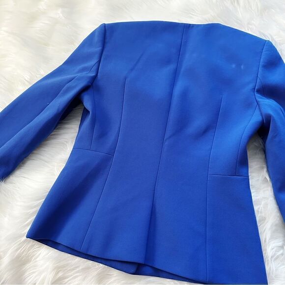 ᴇᴜᴄ ʙᴏꜱꜱ ᴡᴏᴍᴇɴ’ꜱ ᴄᴏʟʟᴀʀʟᴇꜱꜱ ᴄʟᴀꜱꜱɪᴄ ʙʟᴀᴢᴇʀ - Picture 8 of 17